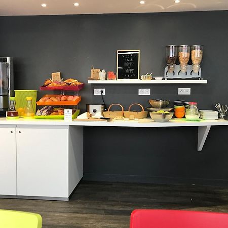Отель Ibis Styles Chambery Centre Gare Экстерьер фото